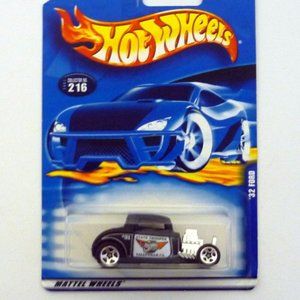 Hot Wheels '32 Ford #216 State Trooper Black Die-Cast Car 2001